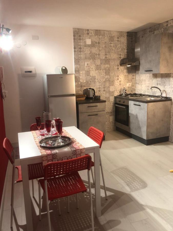 Casa di Tilde Apartment Napoli Bagian luar foto